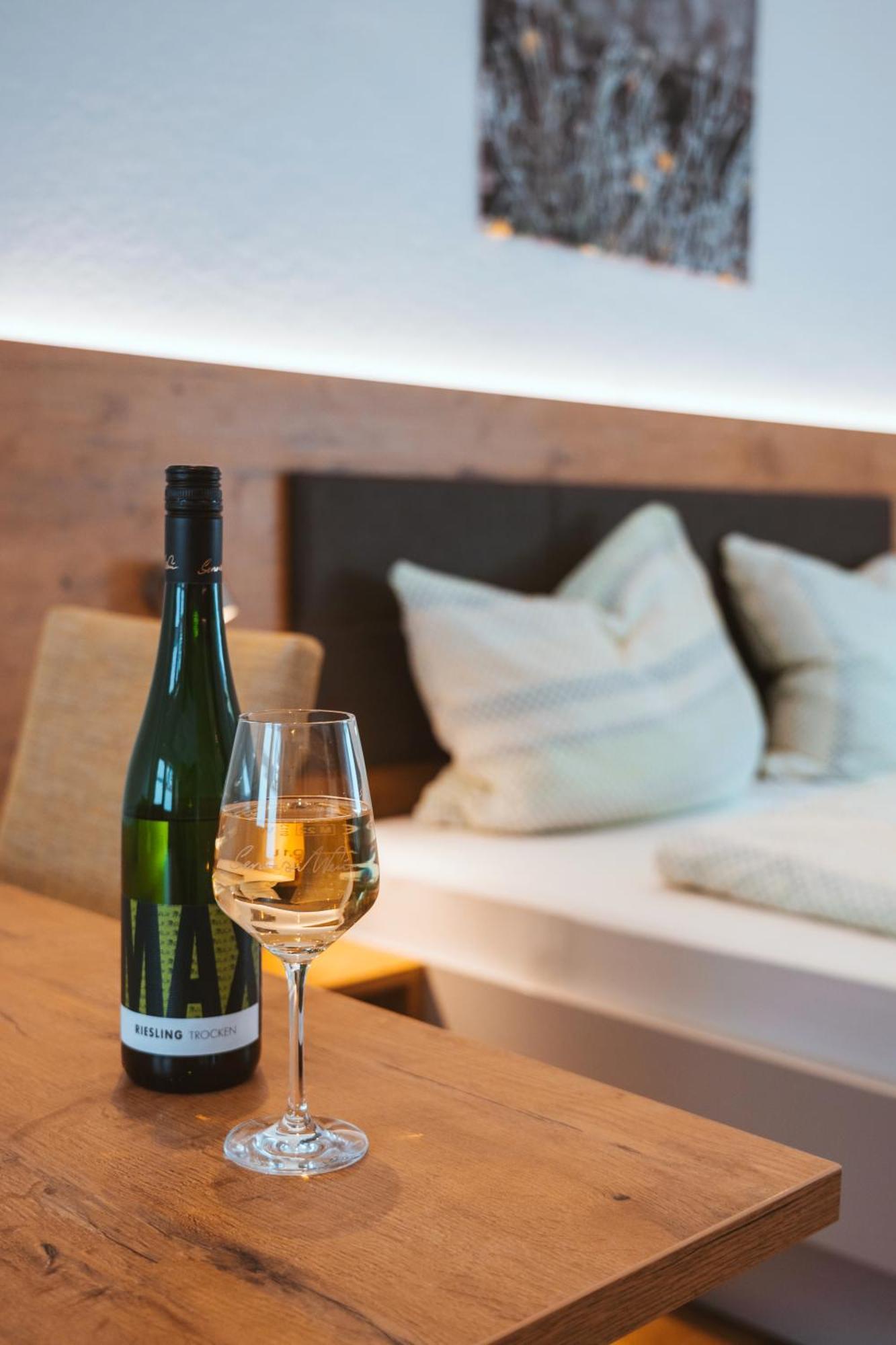 Ferienweingut Serwaziwein ميسينيش المظهر الخارجي الصورة